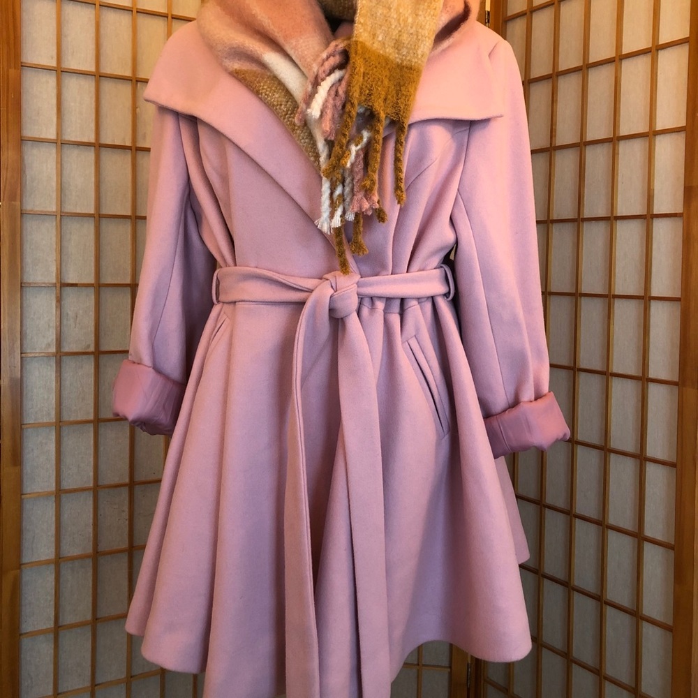 ☀️ASOS PINK COAT☀️